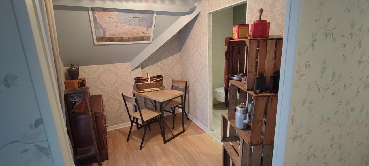 Bed and Breakfast L'Abrigit Curcy-sur-Orne Екстер'єр фото