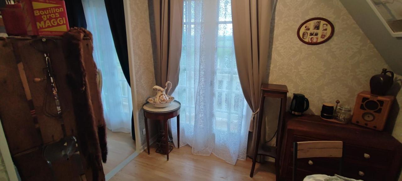 Bed and Breakfast L'Abrigit Curcy-sur-Orne Екстер'єр фото